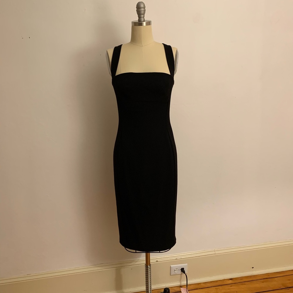 NWOT Black Halo fitted sheath dress